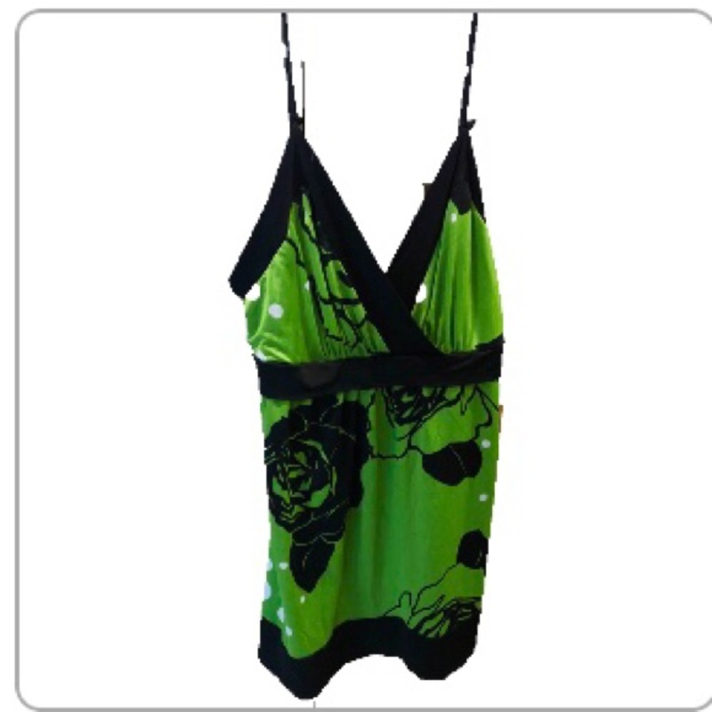🌷Green & Black Floral Print Strappy Top—Size: S